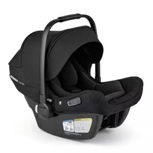 Bugaboo Turtle Air by Nuna car seat + Base In Black